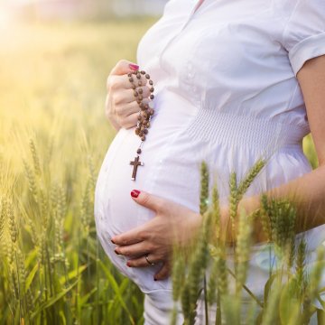 Молитвы при беременности и перед родами